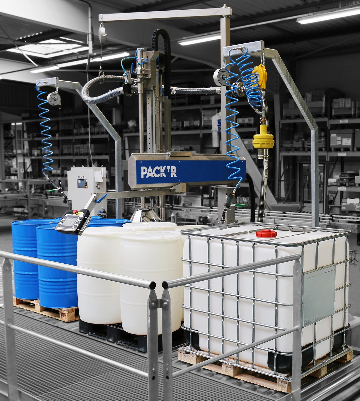 FLEXEO-P semi-automatic Tote, IBC and Pallet drums filler capper