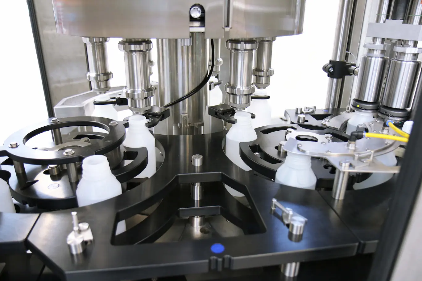 Rotary Filler Capper for Bottle and Jerrycan | REVO-S - PACK’R